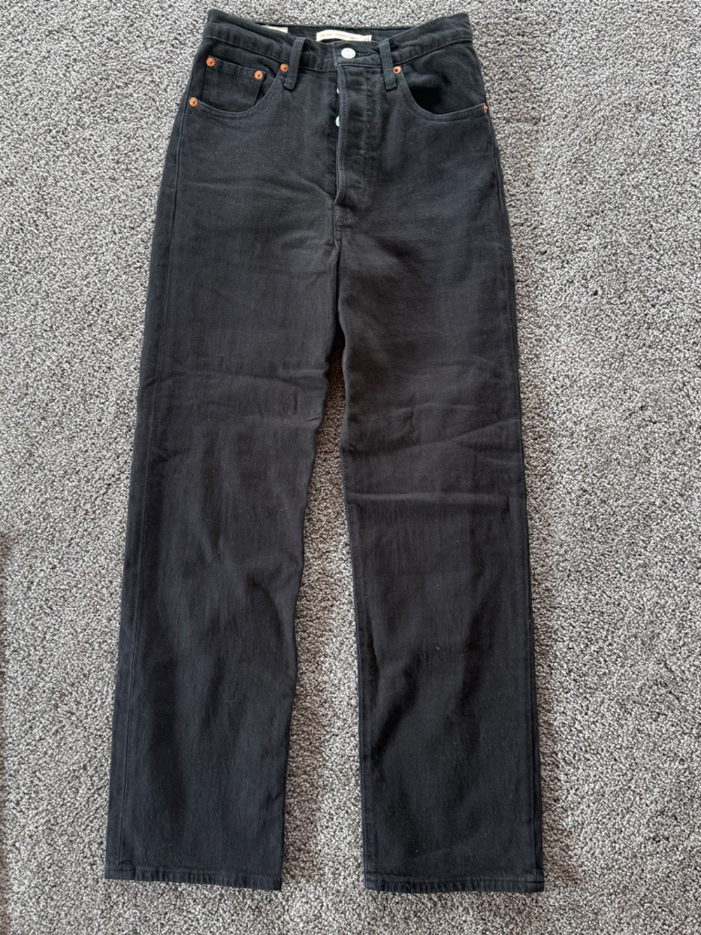 Levi’s Ribcage Black Straight-Leg Jeans